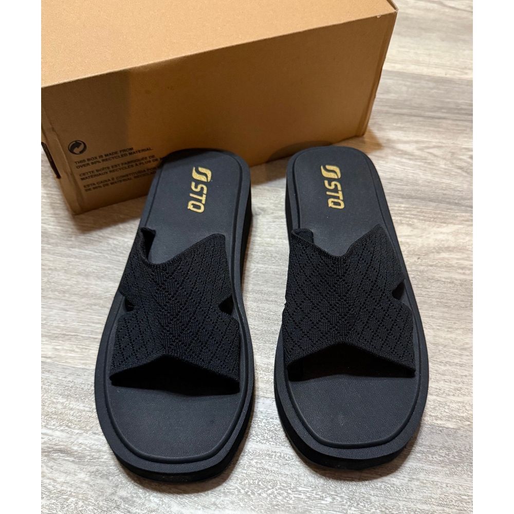 Comfort‎ Foam Black Comfort Sandals size 10